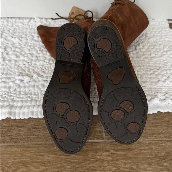 NWOB BORN suede riding boots size 7 brown leather Felicia - Picture 4 of 7